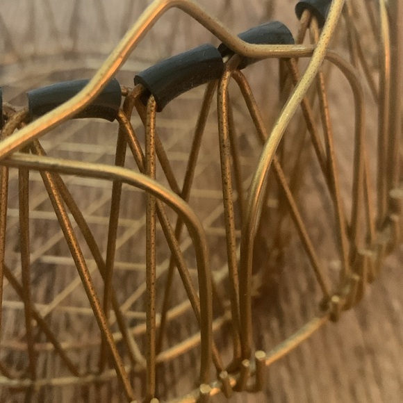 Vintage Original French “ MAGIC BASKET” gold wire 1950’s - Picture 6 of 8